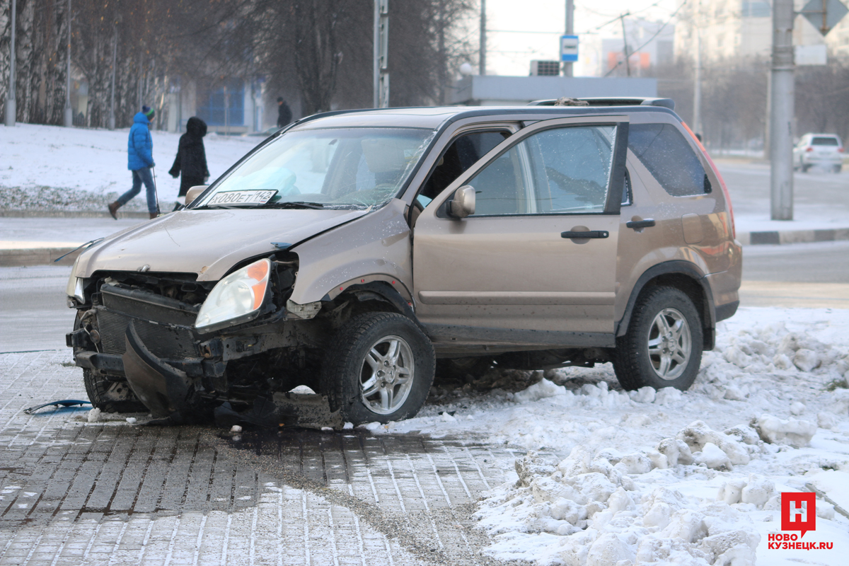 Водитель автомобиля новокузнецк. Машина Новокузнецк.