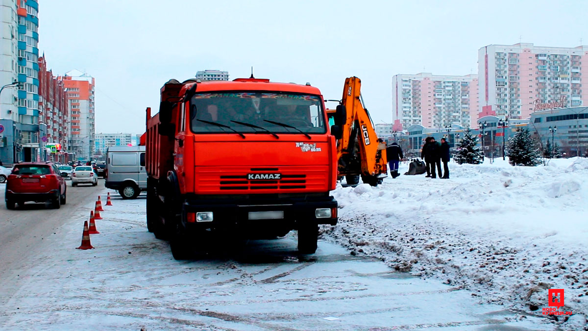 Водоканал новокузнецк. Водоканал в Новокузнецке тел. Сливной Новокузнецк. КАМАЗ Водоканал Екатеринбург. Картинка Водоканал Новокузнецк.