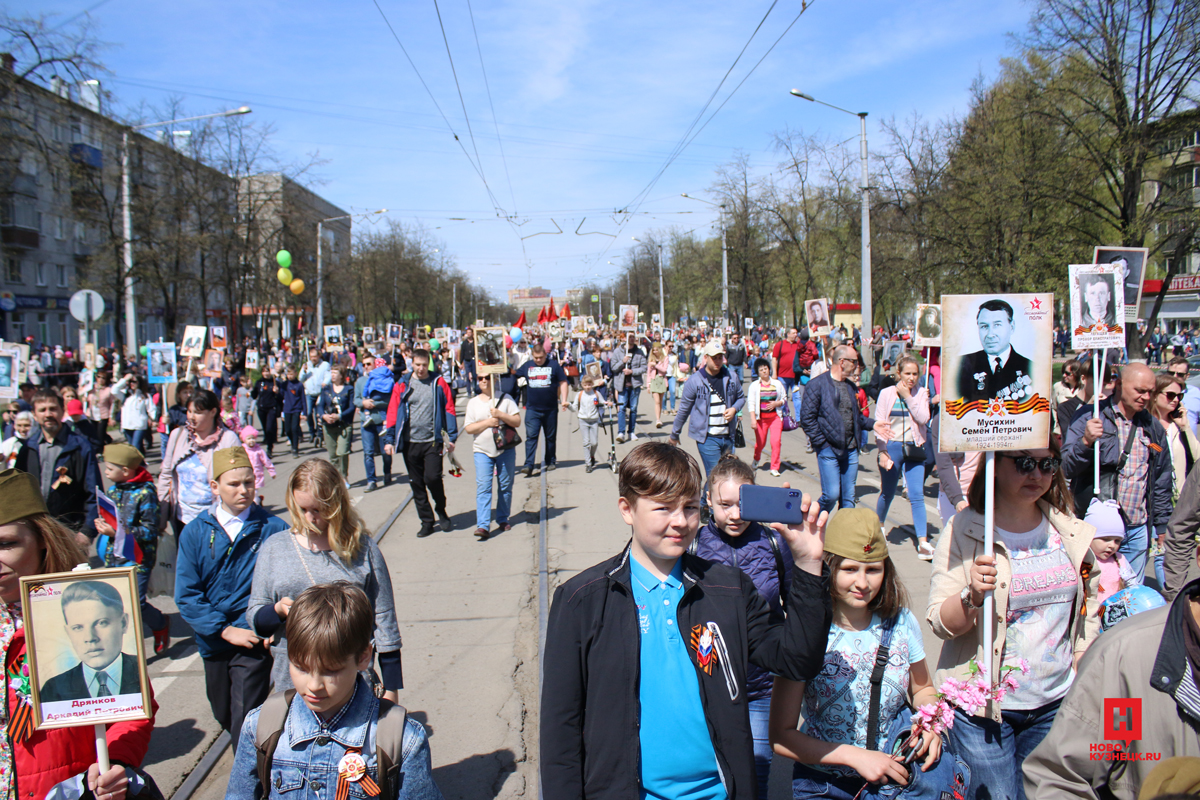 Бессмертный полк в минске фото