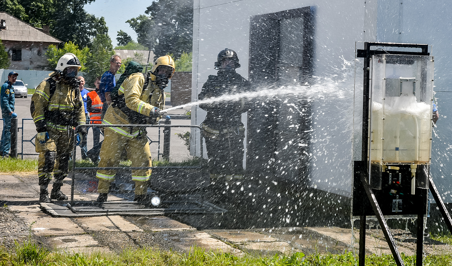 Полоса подготовки газодымозащитников. Дымокамера. Лабиринт пожарный МЧС. Лучший газодымозащитник по г Брянск 20.04.2023.